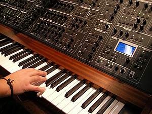 Synthesizer